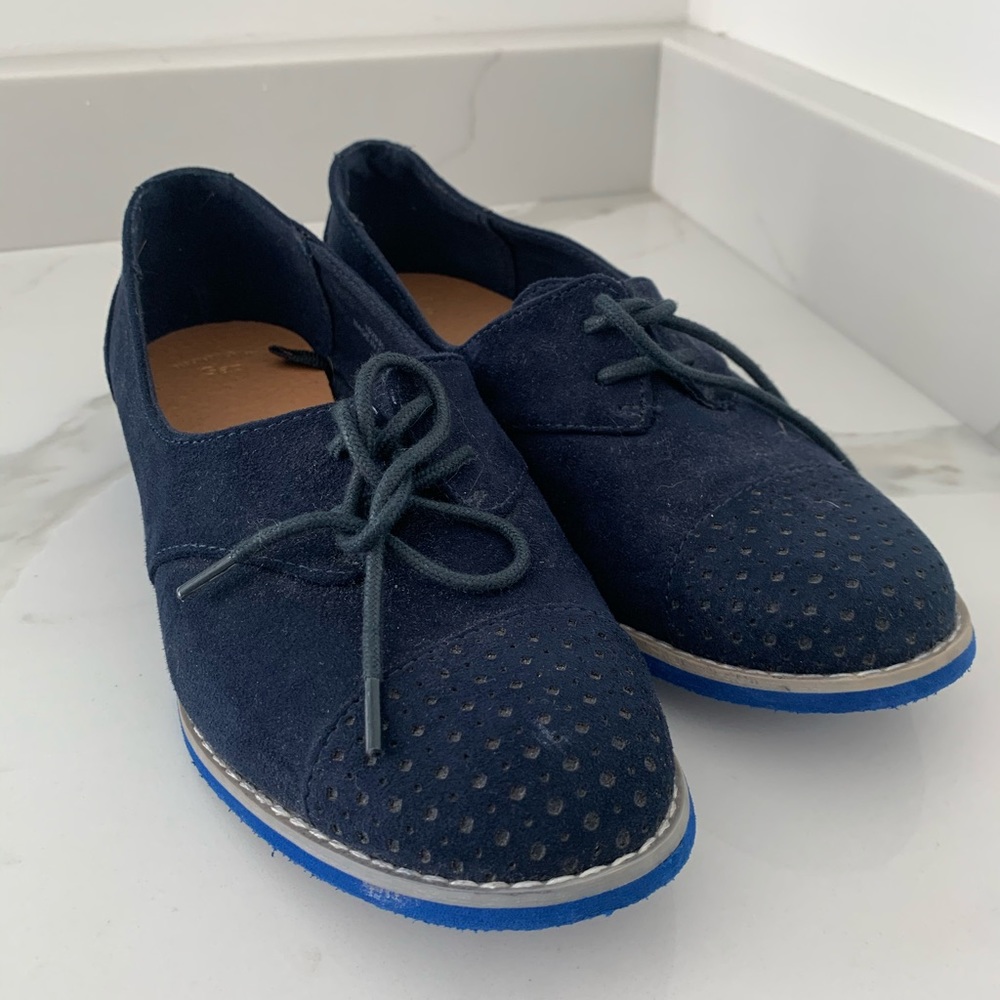 Gap shoes
